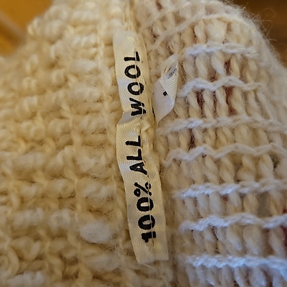 100% All Pure Wool Cardigan Beautiful Loop Knit - Picture 9 of 14